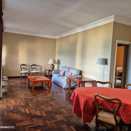 Front Beach Apartment - 3 Bedrooms Bari Exterior foto